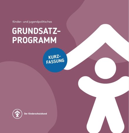 Abb_DKSB_Flyer_Grundsatzprogramm_web-439×450-1 Kinder- und jugendpolitisches Grundsatzprogramm, Kurzversion